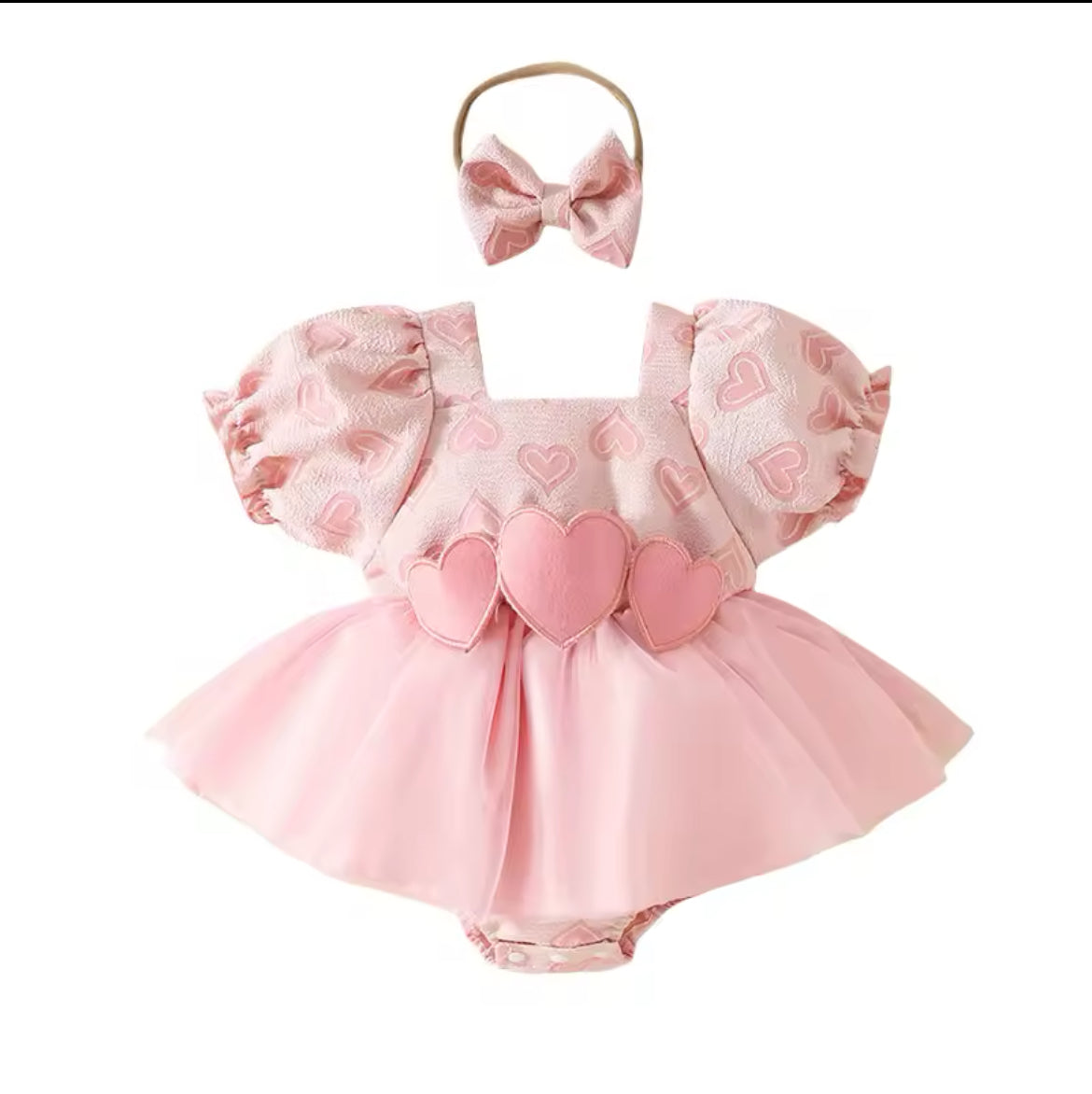 Be my valentine baby grow