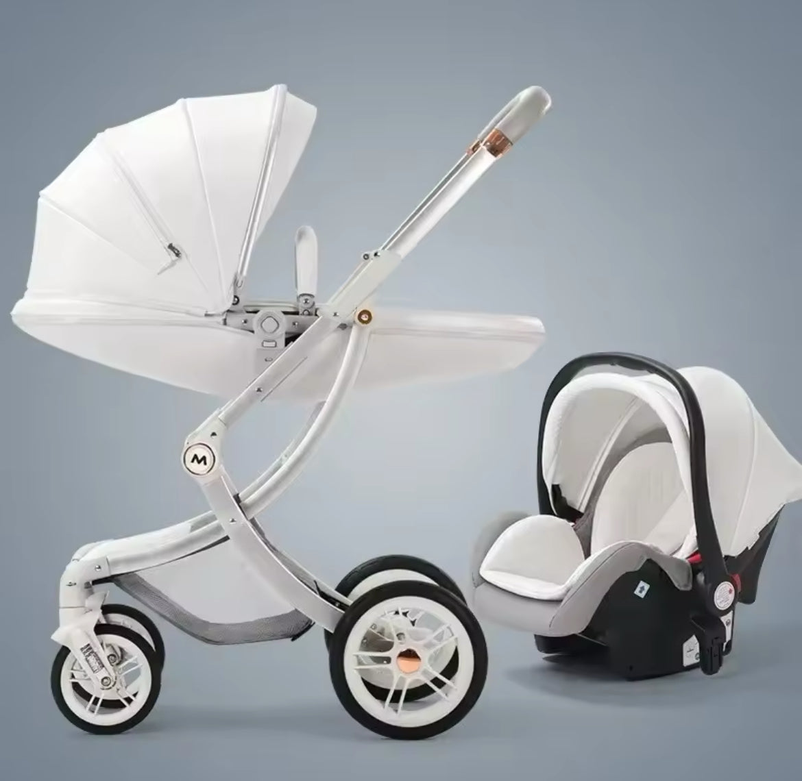 The Elle Luxury Egg 3In1 Travel System.