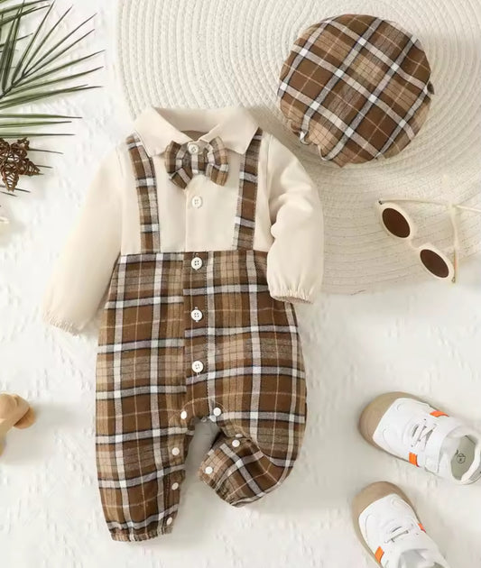 Two-Piece Lapel Suspender Jumpsuit.